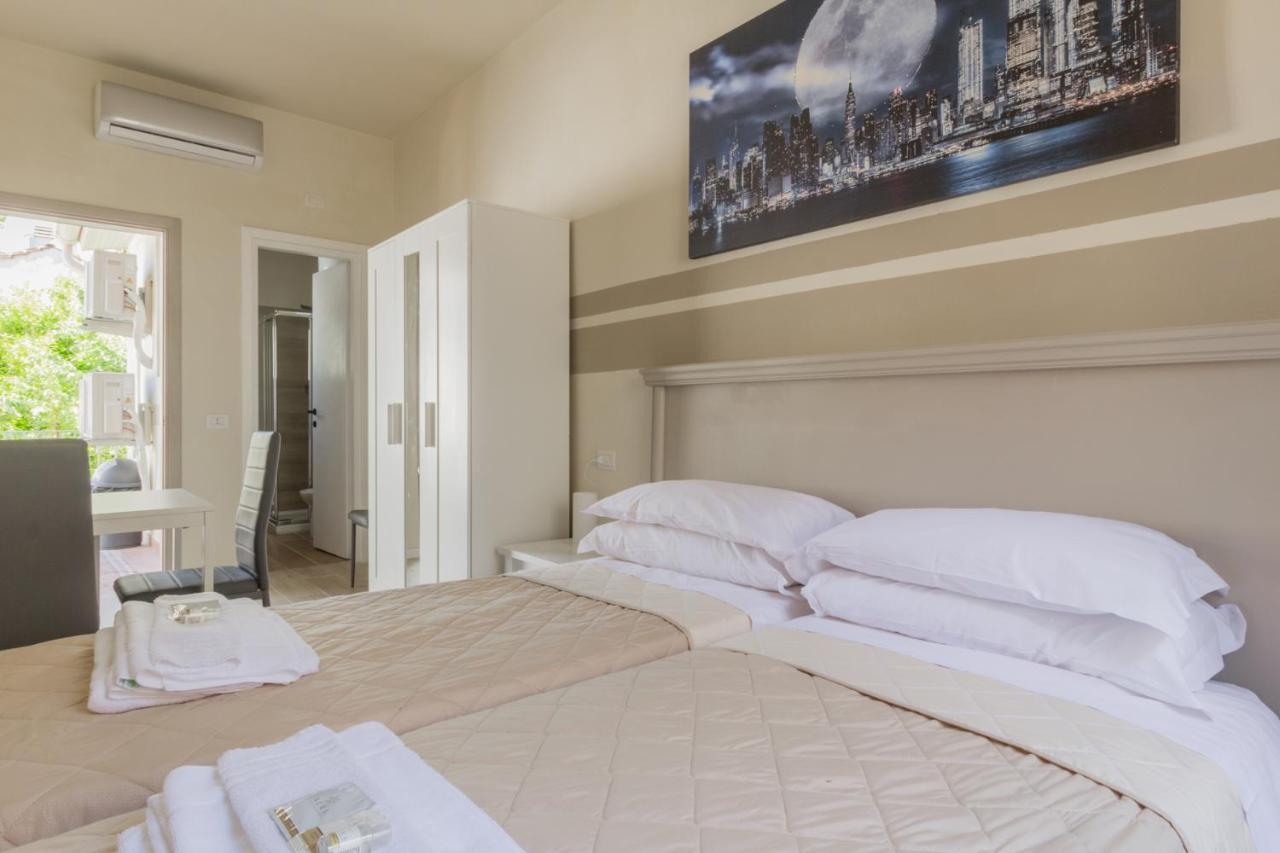 Center Rooms Piacenza Dış mekan fotoğraf